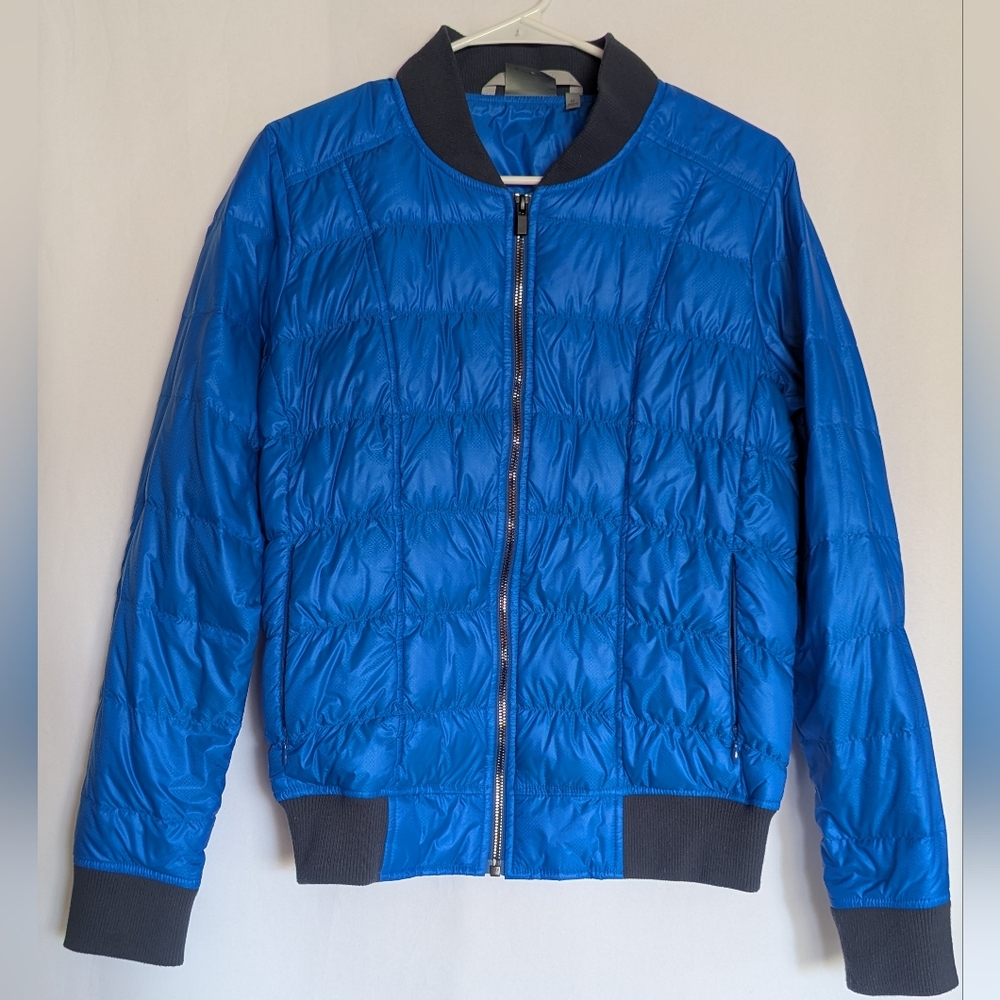 Down Puffer Jacket Women's Medium Athleta Blue City Active wear Yoga Ultralight